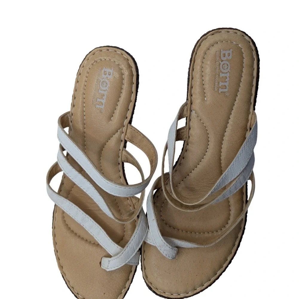 Born Wedge Sandals White Leather Strappy Toe Loop F65801 - Size 8M